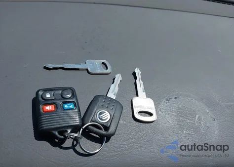 2003 Mercury Sable Gs из США, поврежденный, VIN 1MEFM50213A611357